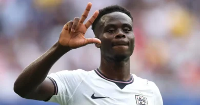 Inglaterra se adjudicó el tercer lugar al ganar 6-4 a Francia